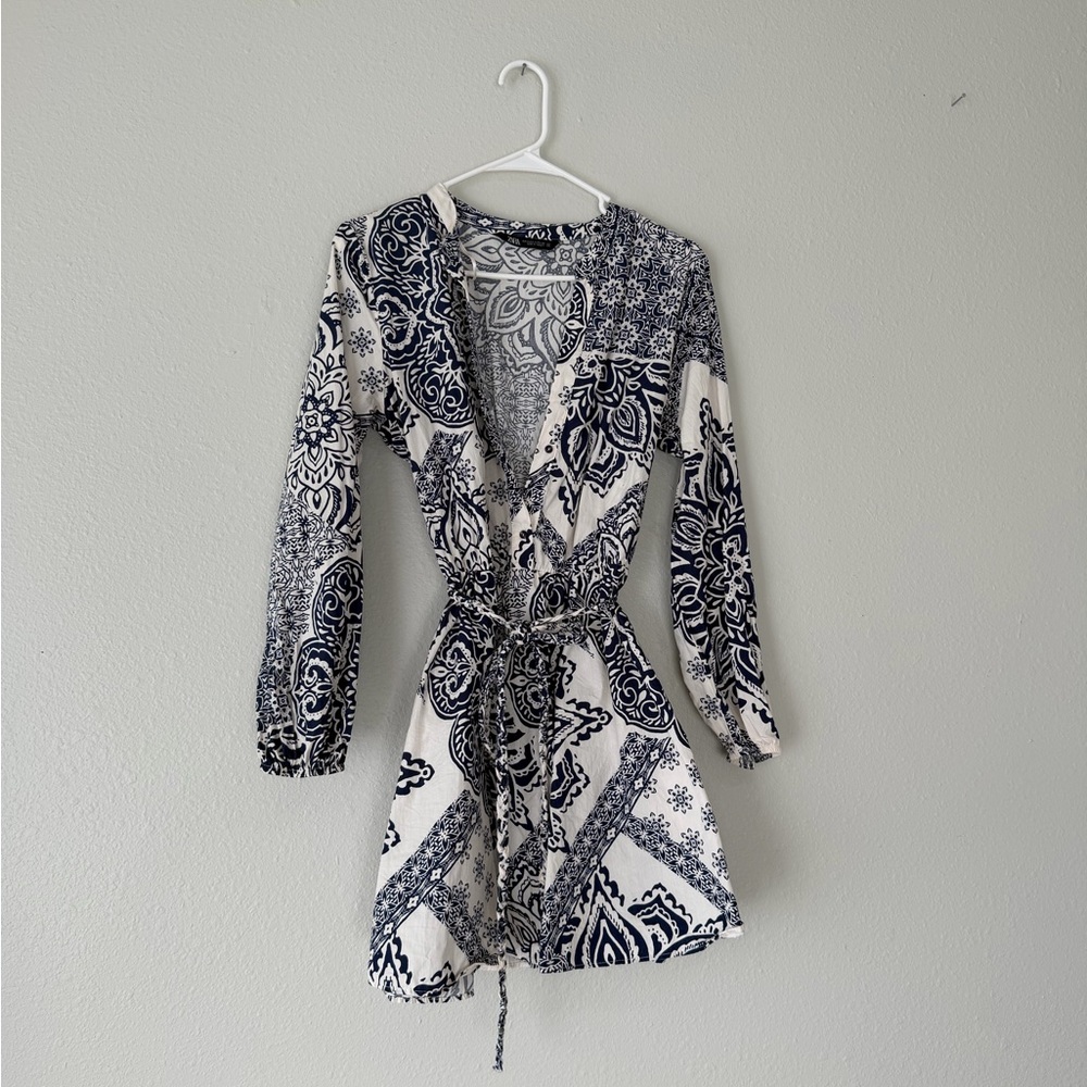 Zara blue and white dress with belt